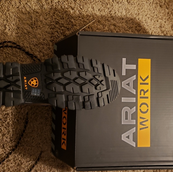 Ariat Men's Size 10 Treadfast Work Boots - Picture 6 of 8